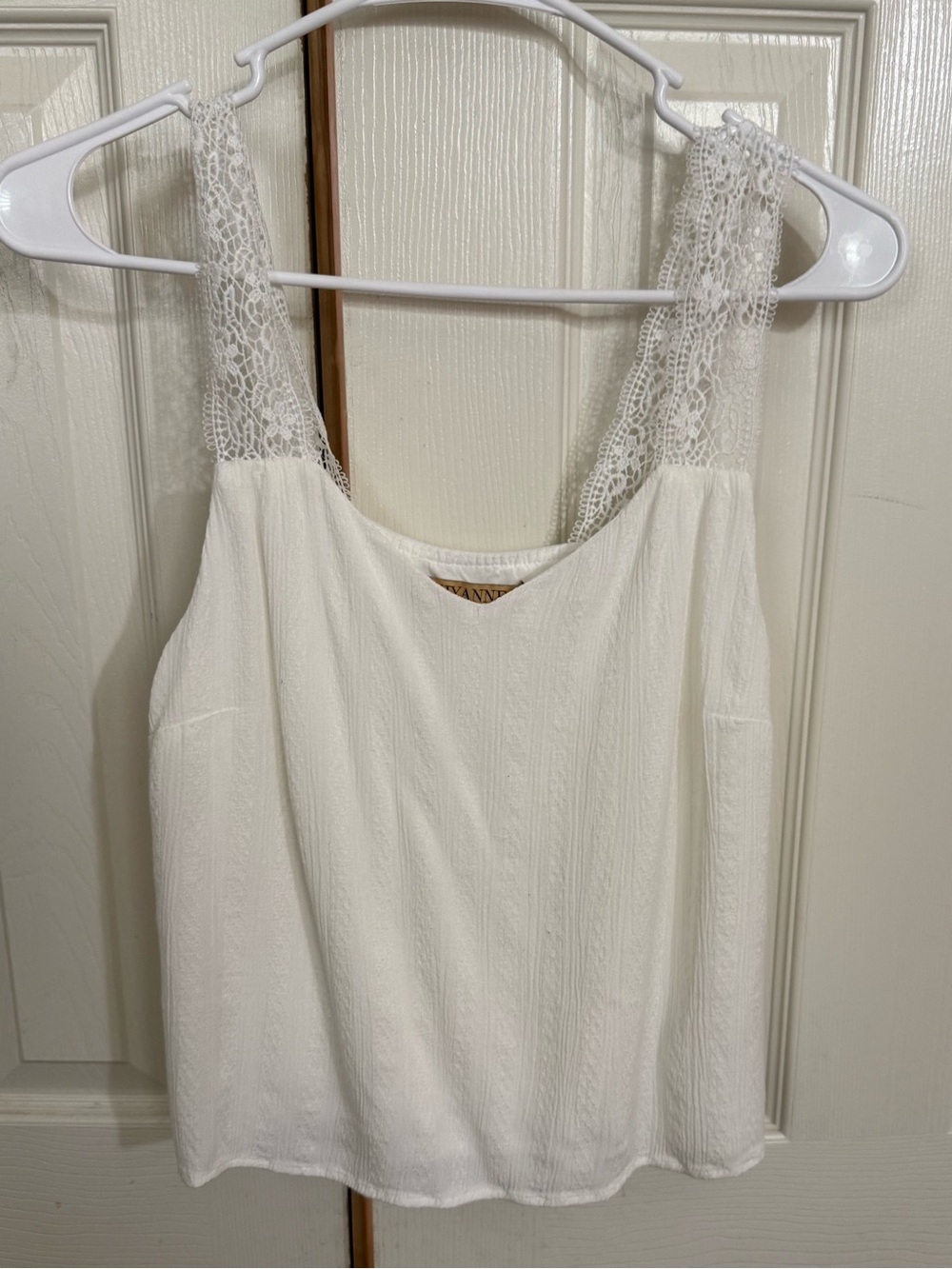 Shyanne White Lace Strap Tank Top Size Medium Boho Western